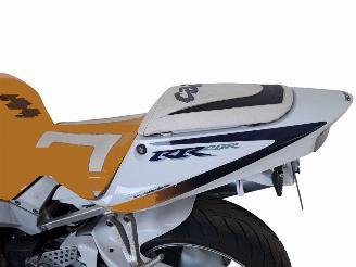 Honda CBR 900 RR picture 7