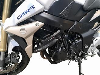 Suzuki GS 750 R picture 9