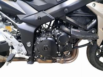 Suzuki GS 750 R picture 22