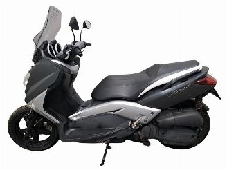 Yamaha  XMAX picture 2