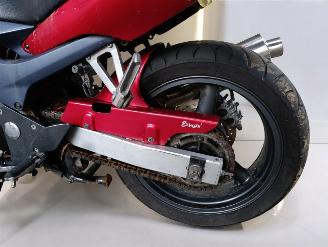 Kawasaki ZR - 7 S picture 13