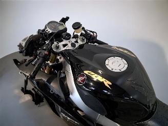 Honda CBR 1000  picture 10