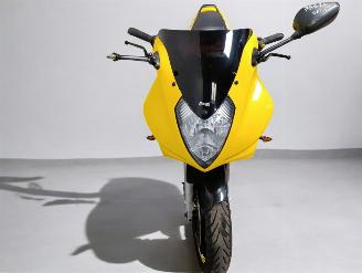 Suzuki GS 500 F picture 4