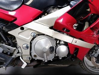 Kawasaki ZZ - R 600  picture 11