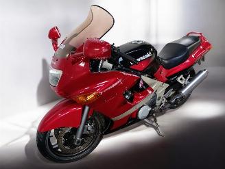 Kawasaki ZZ - R 600  picture 19