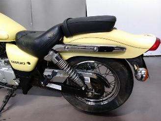 Suzuki Marauder 125  picture 14