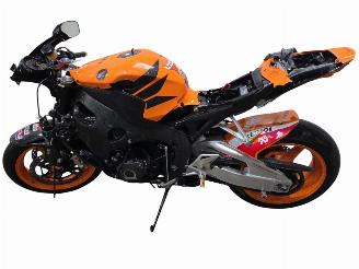 Honda CBR 1000 REPSOL picture 10