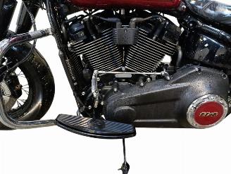 Harley-Davidson Softail HERITAGE CLASSIC FLHCS picture 10