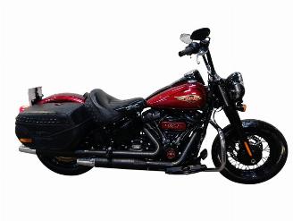 Harley-Davidson Softail HERITAGE CLASSIC FLHCS picture 1