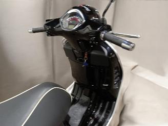 Piaggio  VESPA picture 23