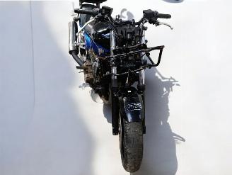 Kawasaki ZRX 1200  picture 2