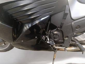 Kawasaki ZZ- R 1400  picture 21