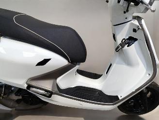 Sym  FUGUE picture 4