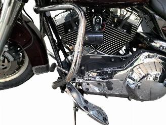 Harley-Davidson Electra Glide  picture 13