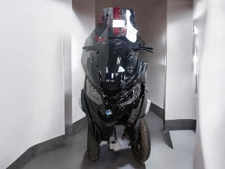 Piaggio  MP3 HPE picture 22