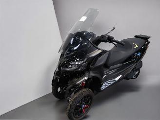 Piaggio  MP3 HPE picture 3