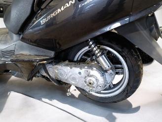 Suzuki  BURGMAN picture 13