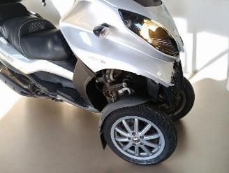 Piaggio  MP3 picture 17