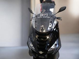 Peugeot  METROPOLIS picture 22