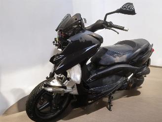 Yamaha Xmax  picture 5
