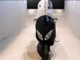 Yamaha  XP TMAX picture 2