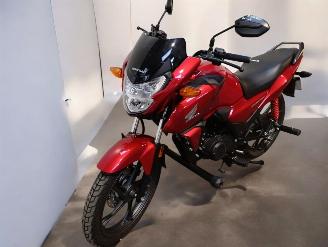 Honda CBF 125  picture 2