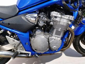 Suzuki Bandit 600  picture 12