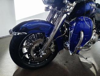 Harley-Davidson Electra Glide ULTRA CLASSIC picture 16