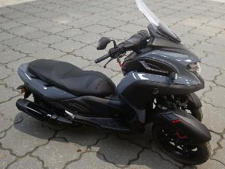 Yamaha  TRICITY picture 1