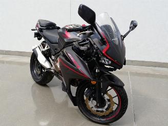 dañado motos Honda CBR 500 R  2020/12
