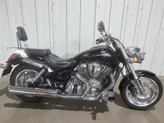 Honda VTX 1800 C picture 1