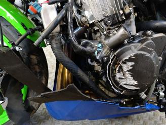 Kawasaki ZXR 400  picture 19