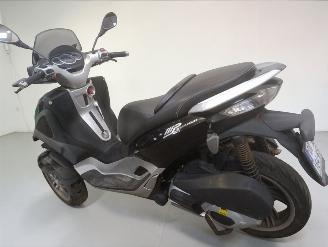 Piaggio  YOURBAN picture 3