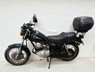 Yamaha SR 125  picture 3