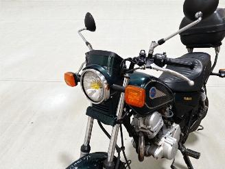 Yamaha SR 125  picture 4