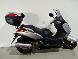 Yamaha Xmax  picture 1