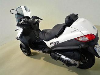 Piaggio  MP3 picture 6