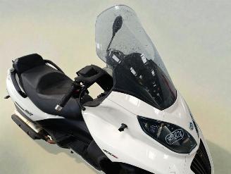 Piaggio  MP3 picture 16