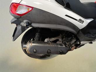Piaggio  MP3 picture 9