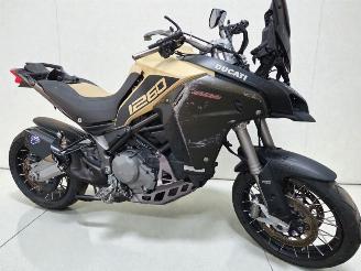 krockskadad bil motor Ducati  MTS ENDURO 2020/11