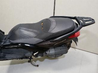 Yamaha XMAX  picture 8