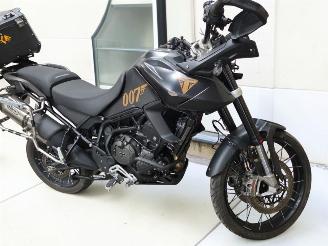 krockskadad bil auto Triumph Tiger  2023/3