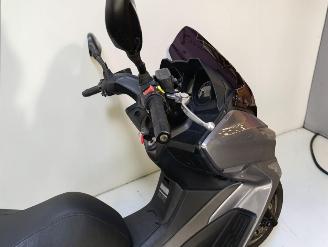 Kymco  X TOWN picture 6