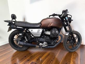 Moto Guzzi V 7 STONE picture 1