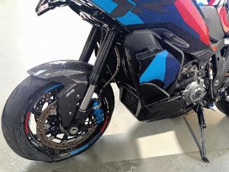 BMW  M 1000XR picture 22