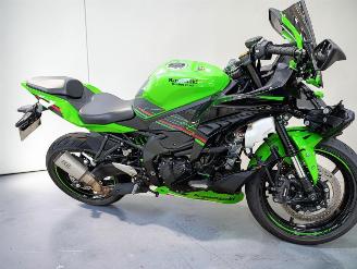 skadebil motor Kawasaki  ZX 4R 2023/11