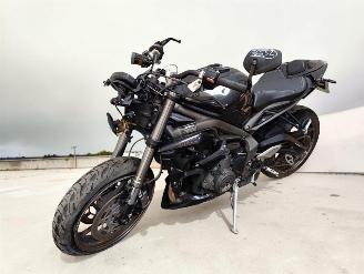 Triumph Street Triple RS picture 3