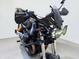Moto Guzzi V 850 TT picture 5
