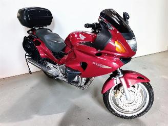 Honda NT 650  picture 1
