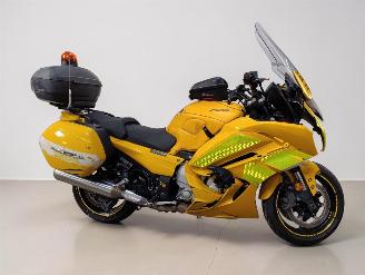 krockskadad bil motor Yamaha FJR 1300 A 2021/9